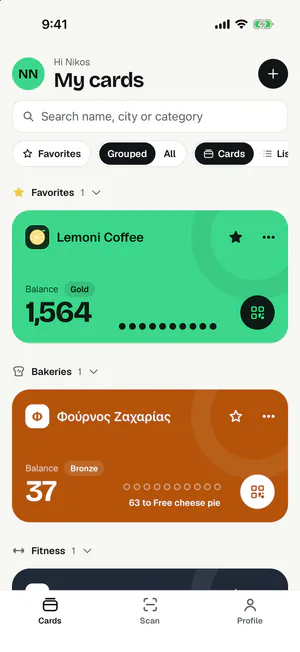 My cards in the Loyalty.360 app: a favorite Gold card at Lemoni Coffee and cards from other stores